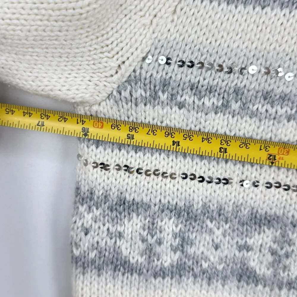Old Navy Sweater Jumper Small PetiteFair Isle Cream Gray Knit Sequins Loose Fit